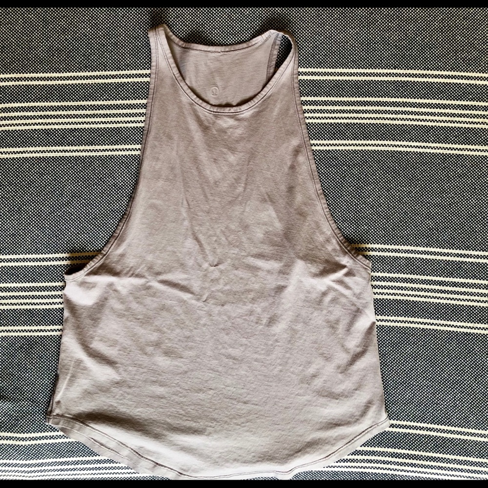 Muscle tank